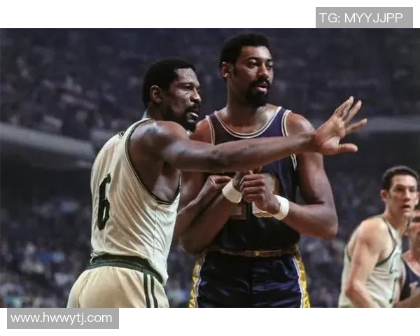 威尔特·张伯伦：篮球巨星的传奇人生与不朽纪录的背后故事